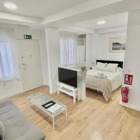 Lofts 4Towers - La Paz Apartment Madrid Room photo