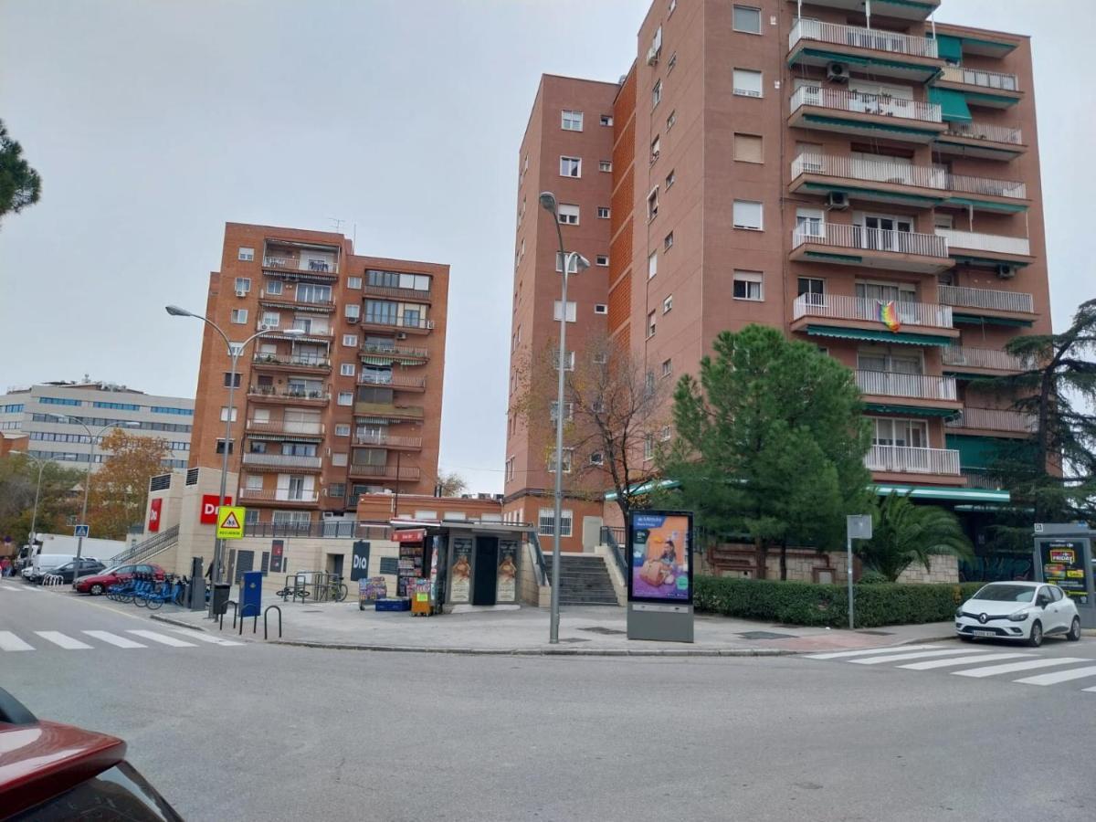 Apartament Lofts 4towers - La Paz Madryt